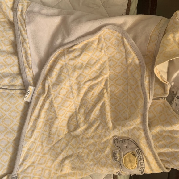 Halo swaddle sleep sack - Picture 3 of 4